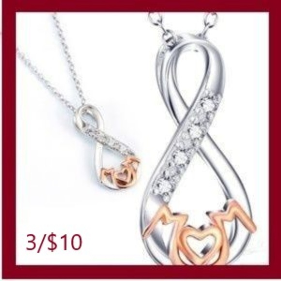 Jewelry - Mom Heart Infinity Charm Necklace